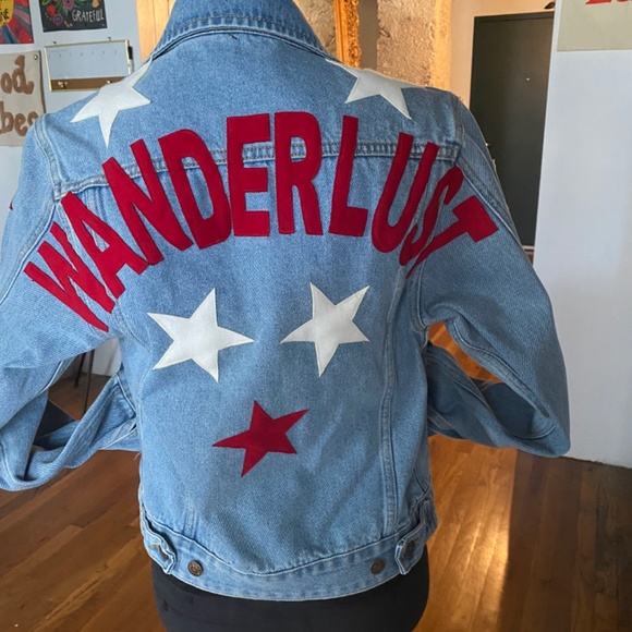 HIGH HEELS SUICIDE WANDERLUST Star Patch Embellished DENIM jean JACKET Sz S - Picture 6 of 16